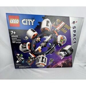 NEW LEGO CITY Modular Space Station 1097 Pcs Building Set (60433)